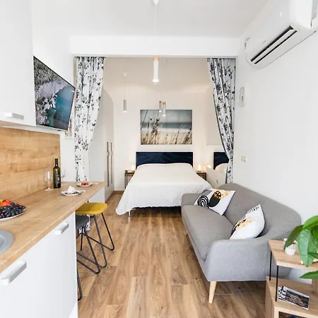 Kapunjera - * Šibenik